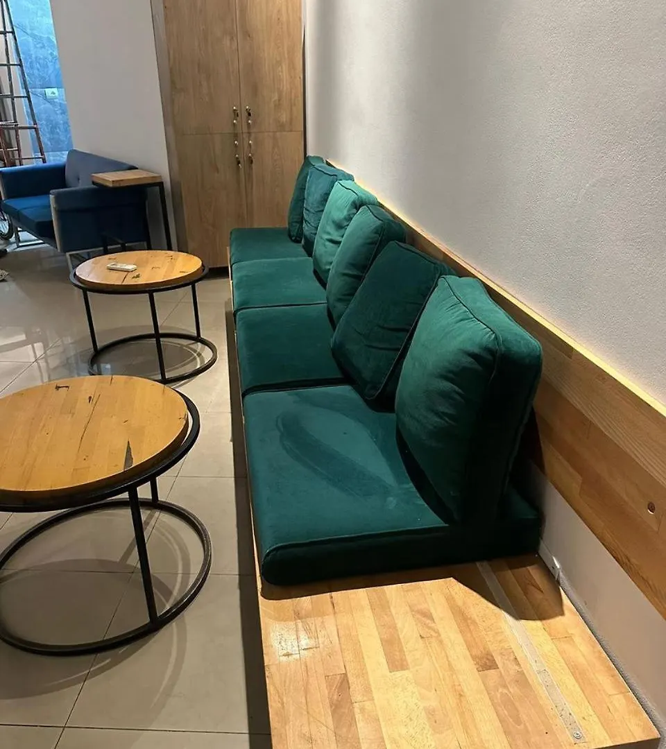 Pasha Studio Apartment Τίρανα